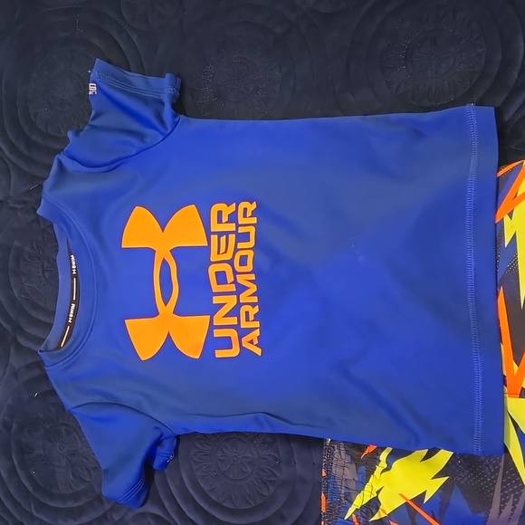 Boys Under Armour Bathing suit with rashguard size 4 Swimwear - Picture 2 of 3